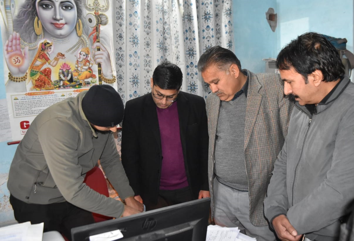DC Rajouri conducts surprise inspection of Govt Offices in Sunderbani Subdivision; Reviews public services delivery; developmental activities
