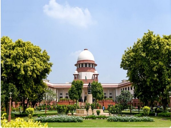 SC seeks response of J&K HC registry on plea alleging favouritism in appointments in courts