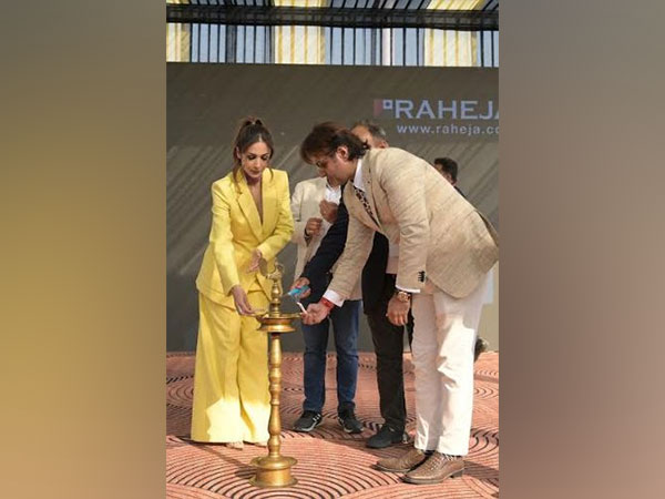 Malaika Arora graces the Inauguration Ceremony of Raheja Developer’s ‘World…