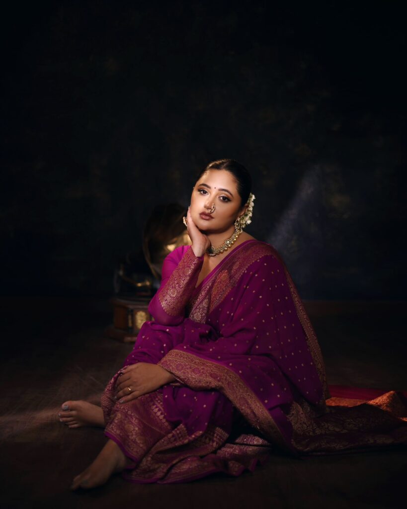 Beautiful Indian Young Girl In Traditional Saree Posing Outdoors Stock  Photo, Picture and Royalty Free Image. Image 147638514.