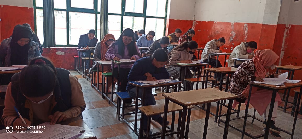LAHD-SSRB successfully conducts OMR-based Written Examination for +12 and Graduate Level for Leh District cadre posts