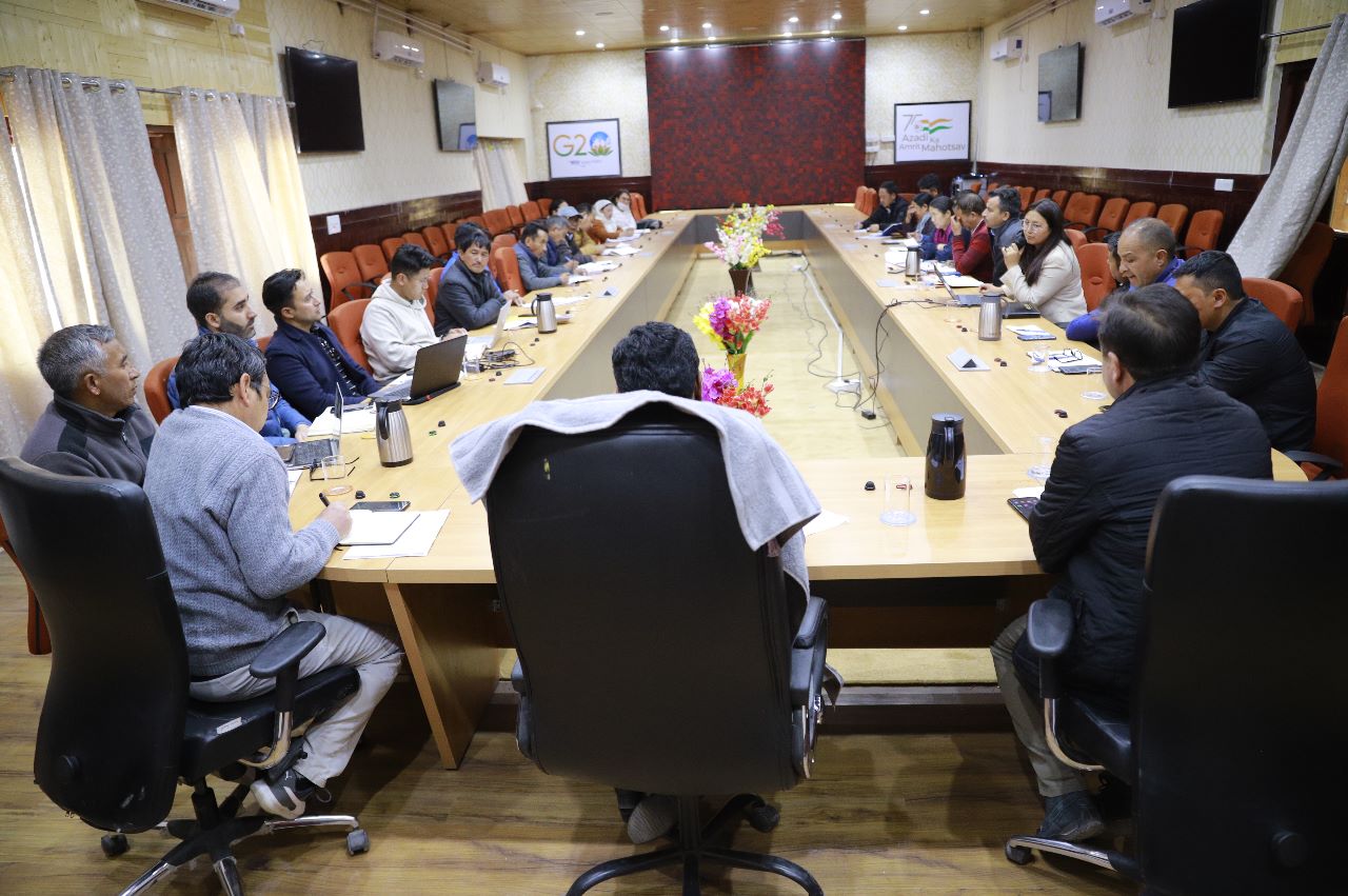 DC Leh chairs meeting to finalise MGNREGA Plan & reviews NRLM implementation