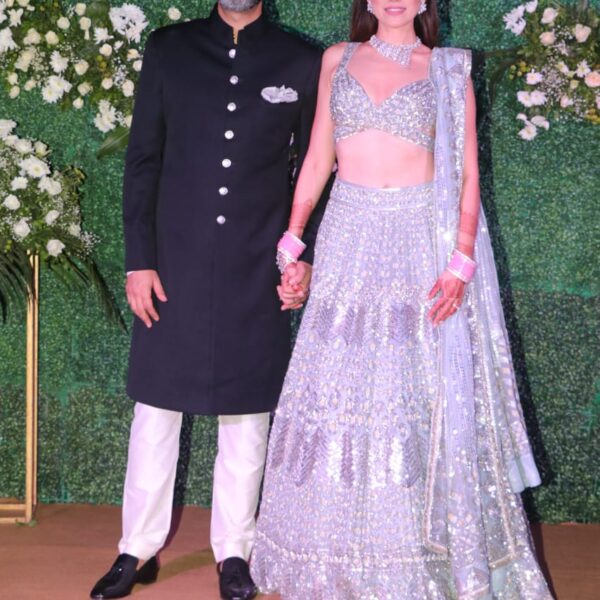 Sonnalli Seyggal, Ashesh Sajnani beam with joy in pics from wedding reception