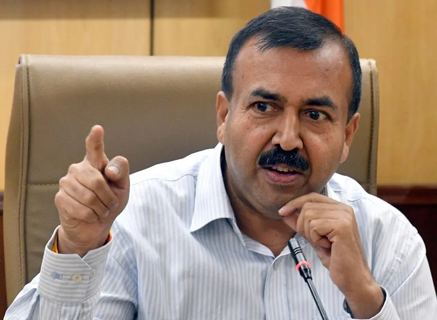 Ex-IAS officer Sudhanshu Pandey takes oath as Ladakh’s first state election commissioner