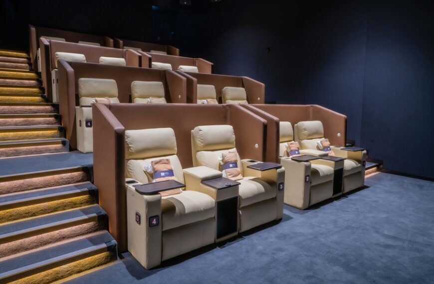 Dubai’s Most Luxurious Cinema Is In Dubai Mall