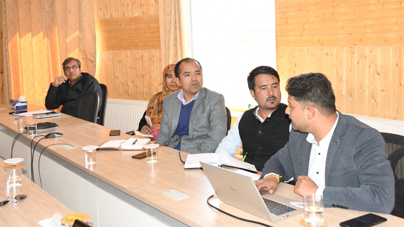 Advisor to UT Ladakh, Dr Pawan Kotwal Chairs Review Meeting on Bio-mining for Sustainable Waste Management in Ladakh