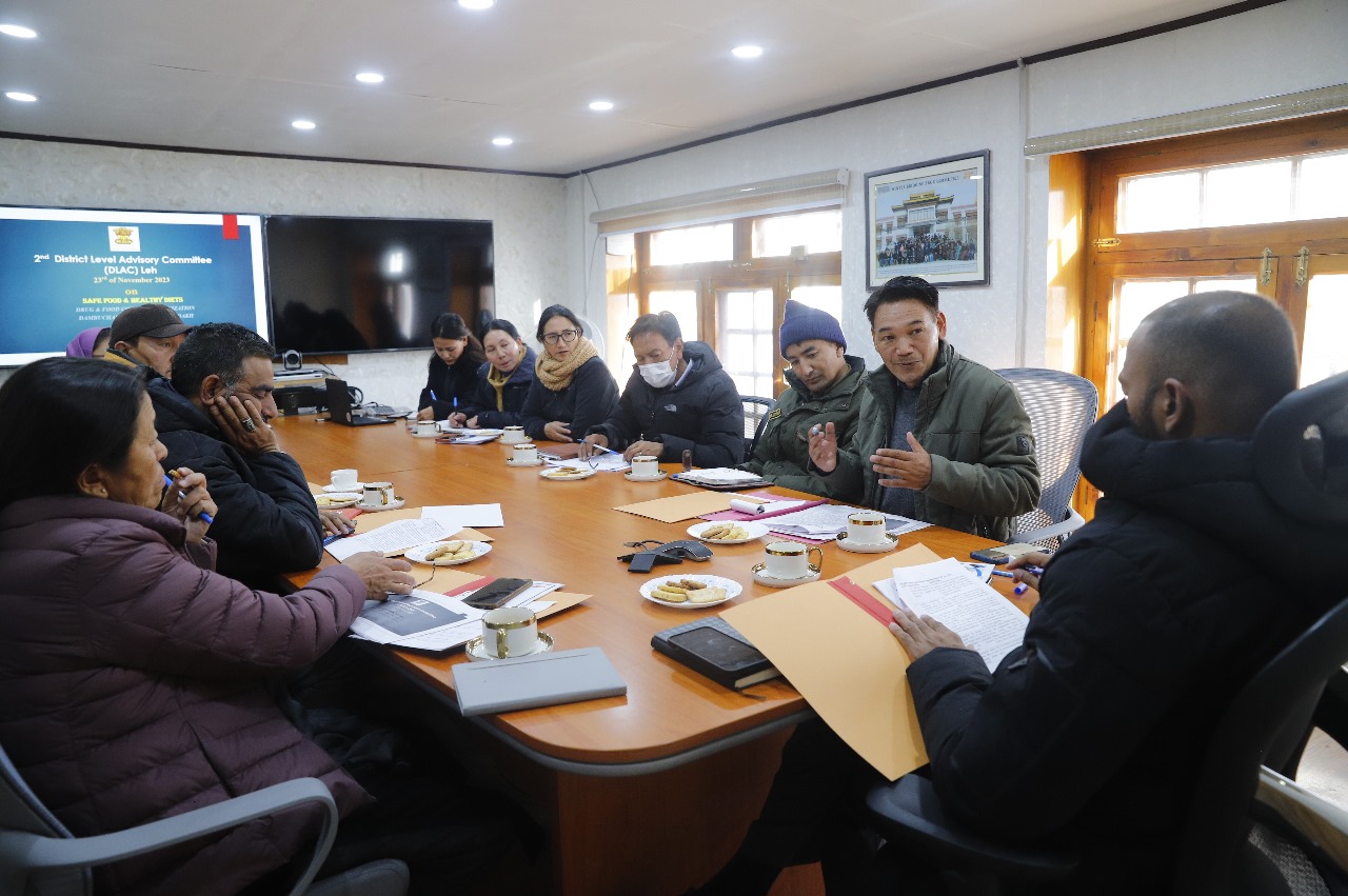 DC Leh Santosh chairs 2nd DLAC meeting on Safe Food and Healthy Diet