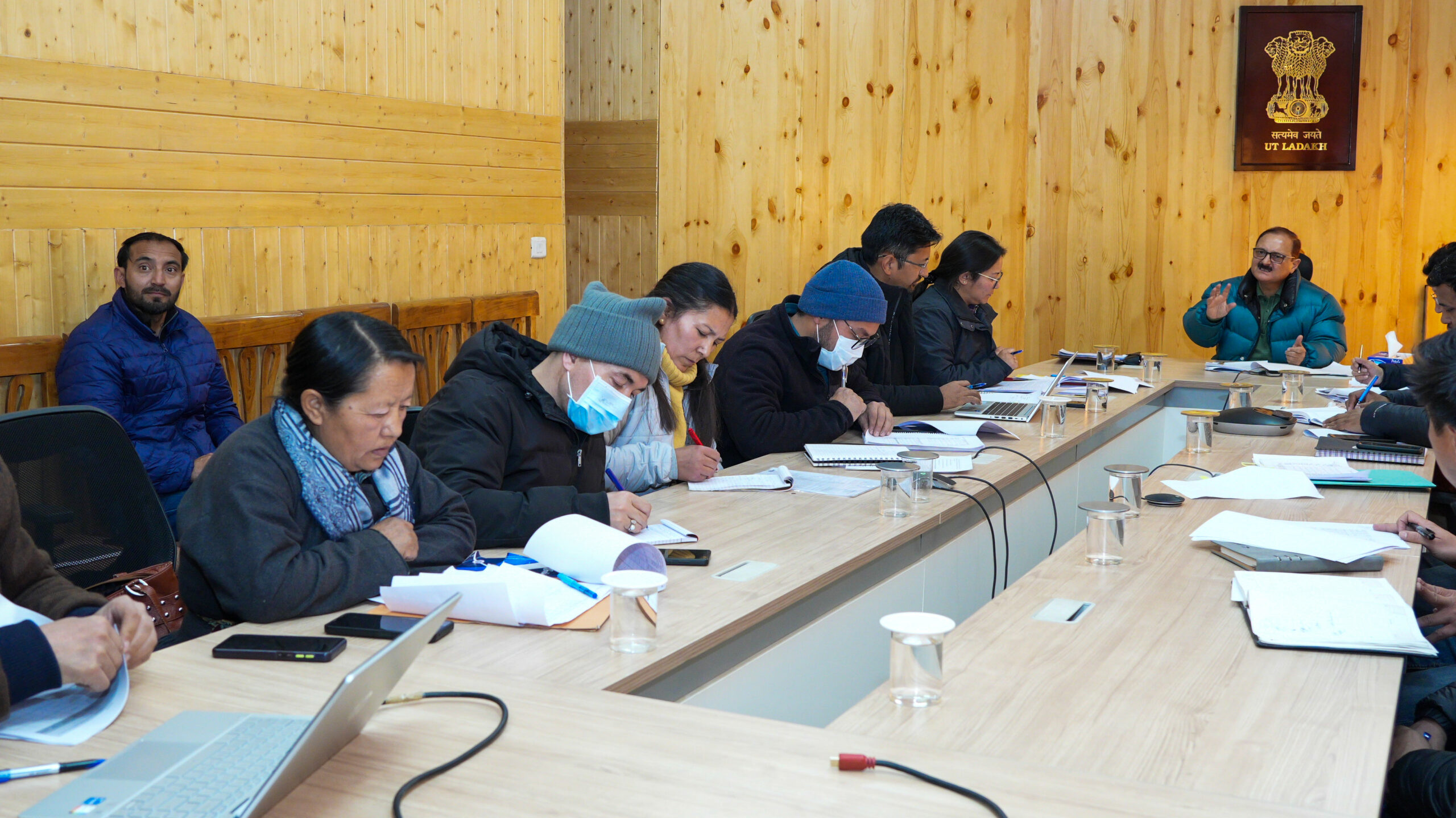 Advisor, UT Ladakh Dr Pawan Kotwal Chairs Meeting to Evaluate Tourism Department’s Progress