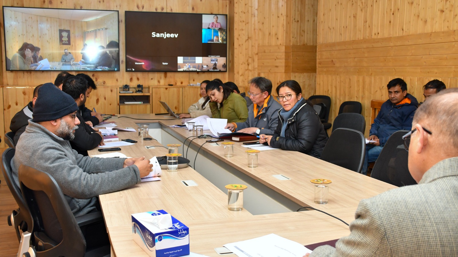 Advisor, UT Ladakh Dr Pawan Kotwal Chairs meeting to review the Preparation for the 3rd National Conference of Chief Secretaries & to review targets and achievements of Viksit Bharat Sankalp Yatra
