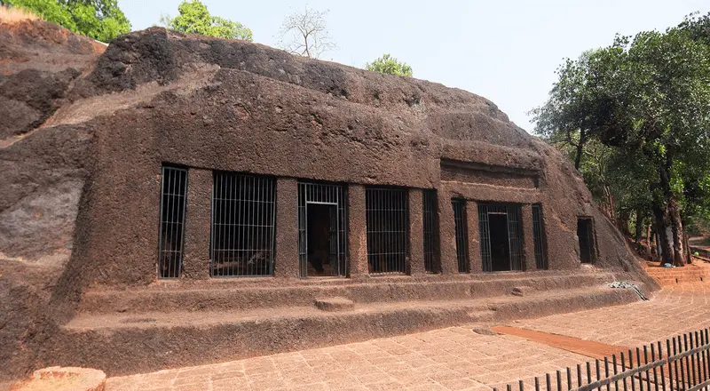 5 Caves you must visit in Goa