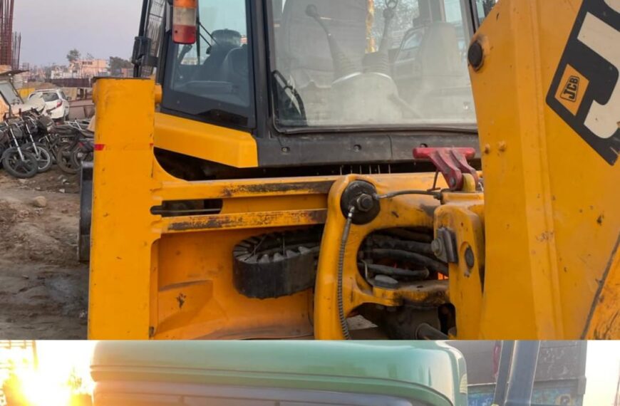 Excavator among 3 vehicles confiscated by Samba Police for illegal mining