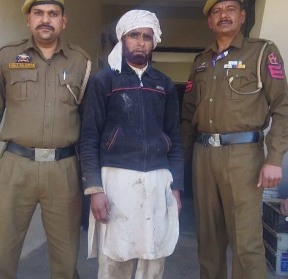Samba police thwart bovine smuggling attempt, rescue 10 animals; smuggler arrested