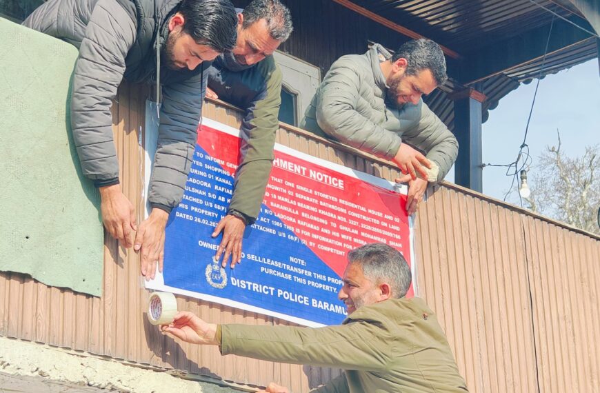 Baramulla police seize properties worth Rs 60 lakh of notorious drug peddlers