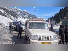 After month-long closure, Zojila Pass reopens on trial basis