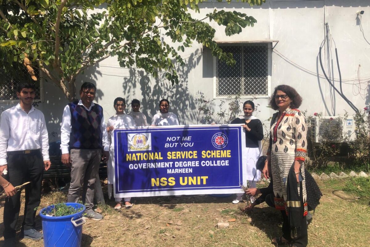 Cleanliness Drive organized by NSS unit of Govt Degree College Marheen      