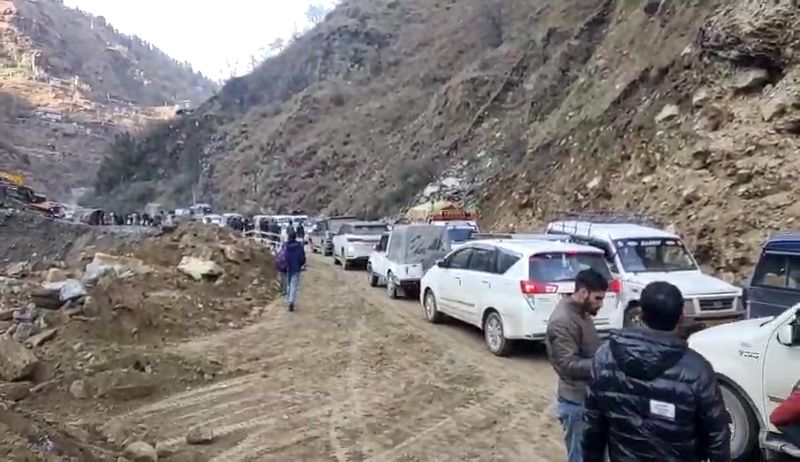 Jammu-Srinagar highway traffic halted for road maintenance at Dalwas, Ramban