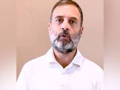 Rahul Gandhi appeals to vote for ‘hand’ symbol to form ‘hindustaniyon ki sarkar’