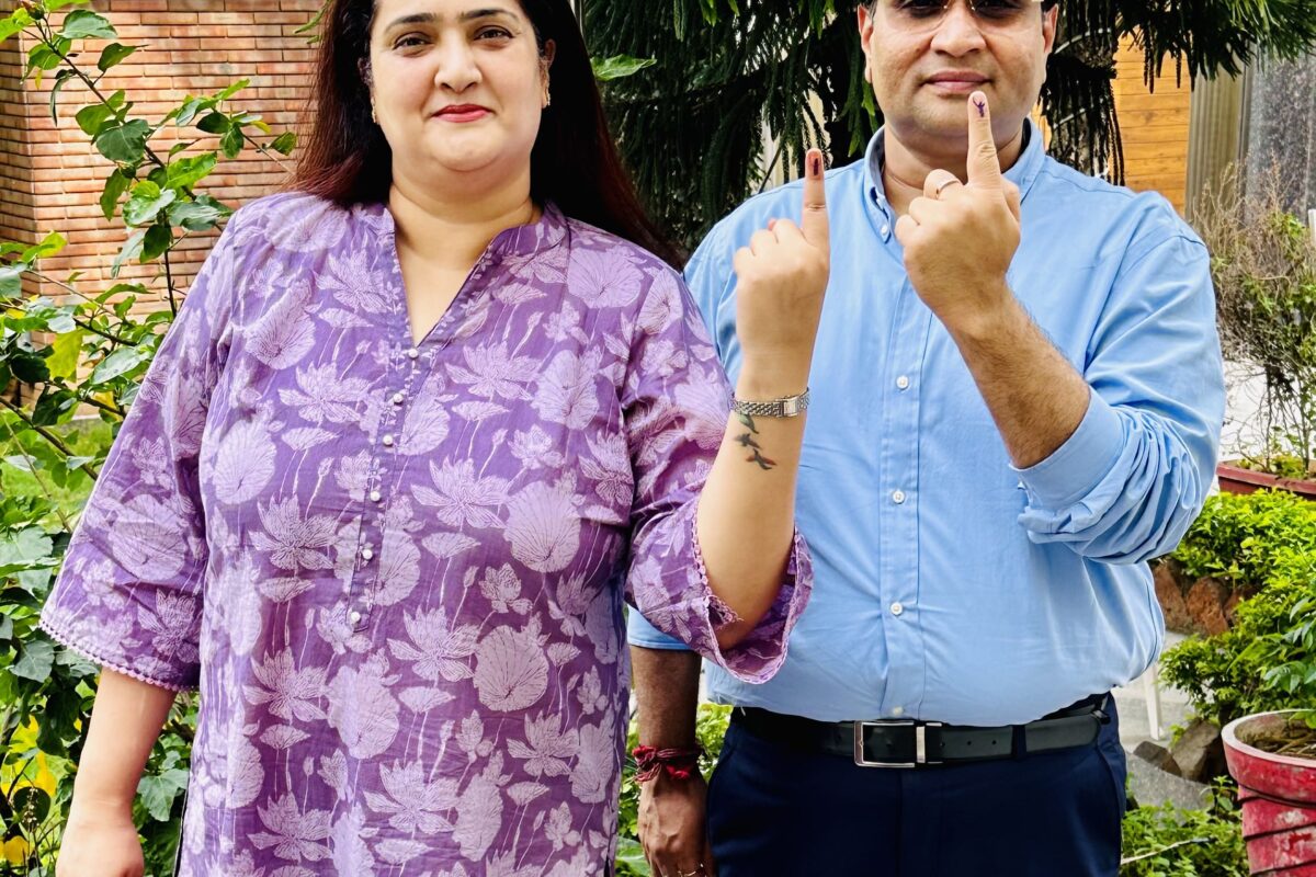 Chairman PHD Chamber of Commerce Rahul Sahai casts his vote in Jammu