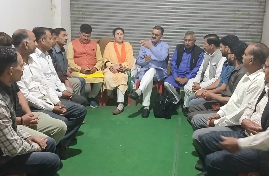 Sanjay Baru convenes series of meetings at Kalakot-Sunderbani