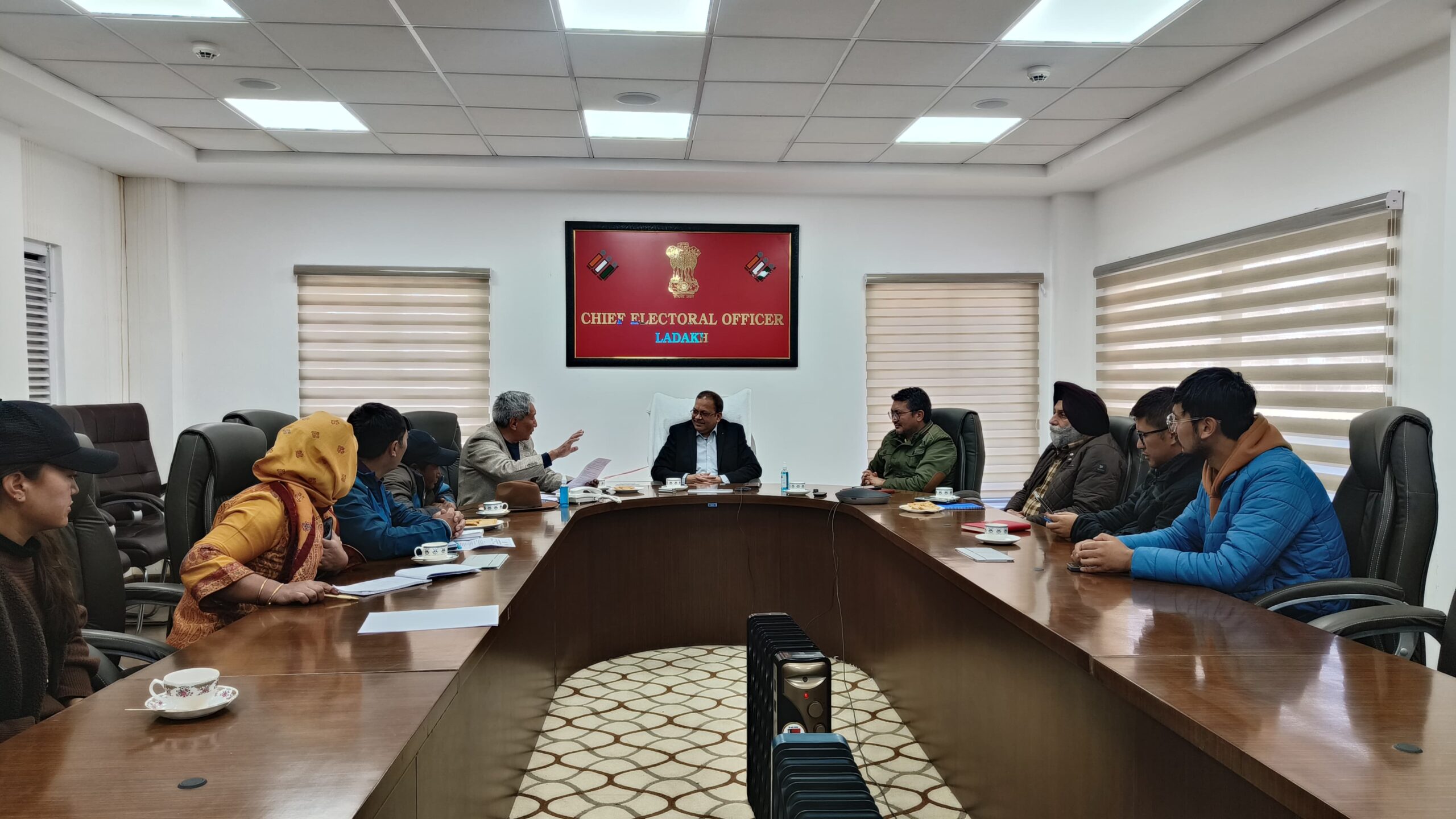 Chief Electoral Officer, Ladakh chairs meeting with State SVEEP Icon and District SVEEP Icons