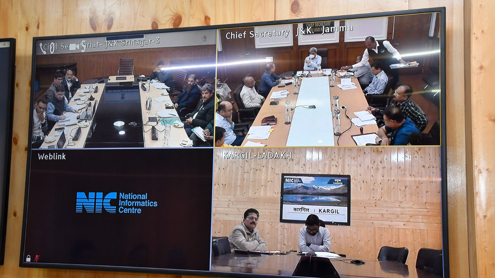 Chief Secretary J&K Convenes Meeting to Address Pending Issues between Ladakh UT and J&K UT