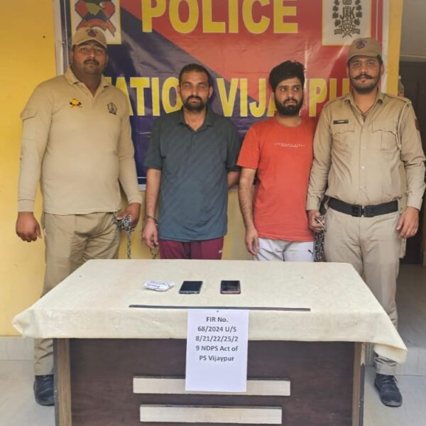 Police arrests 2 peddlers with contraband in Samba