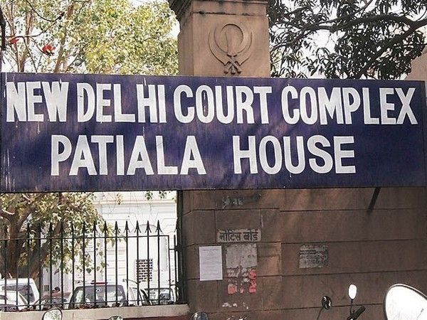 Delhi Court refuses to extend Supertech Chairman RK Arora’s Interim bail, directs him to surrender on May 13