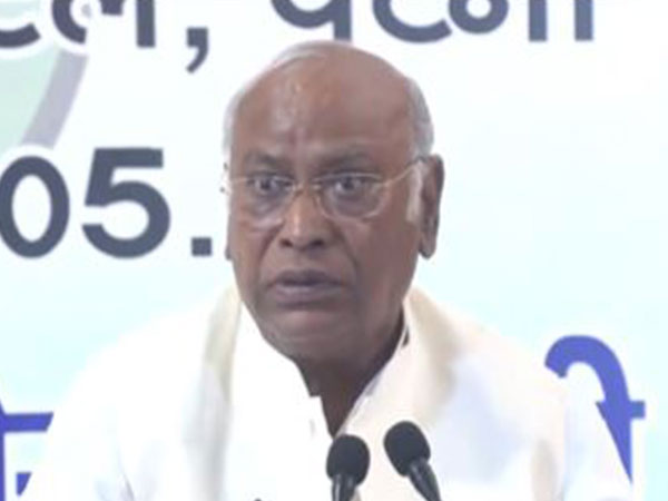 “Extremely difficult for PM Modi to form government,” says Congress’ Mallikarjun Kharge