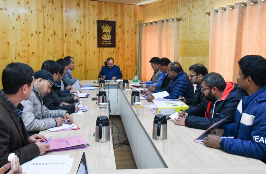 Advisor UT Ladakh Dr Pawan Kotwal reviews construction of the Modern…