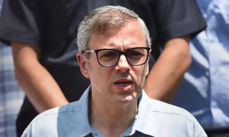 No Green Corridor or traffic stoppage during my movement: Omar to DG J&K Police