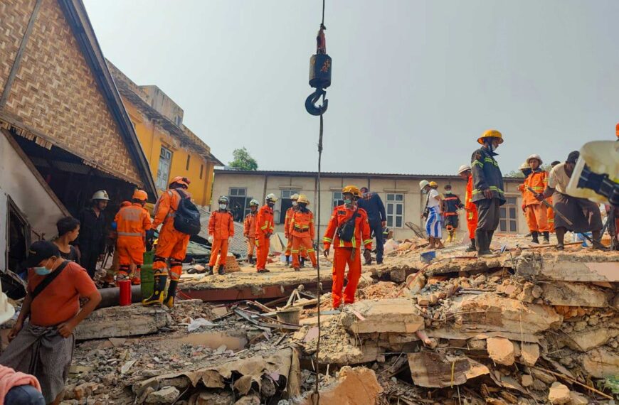 Myanmar quake: NDRF retrieves 7 bodies