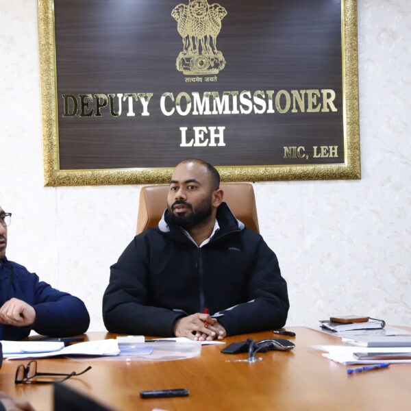 DC Leh Convenes Meeting to Discuss Creation of PMJAY Cards