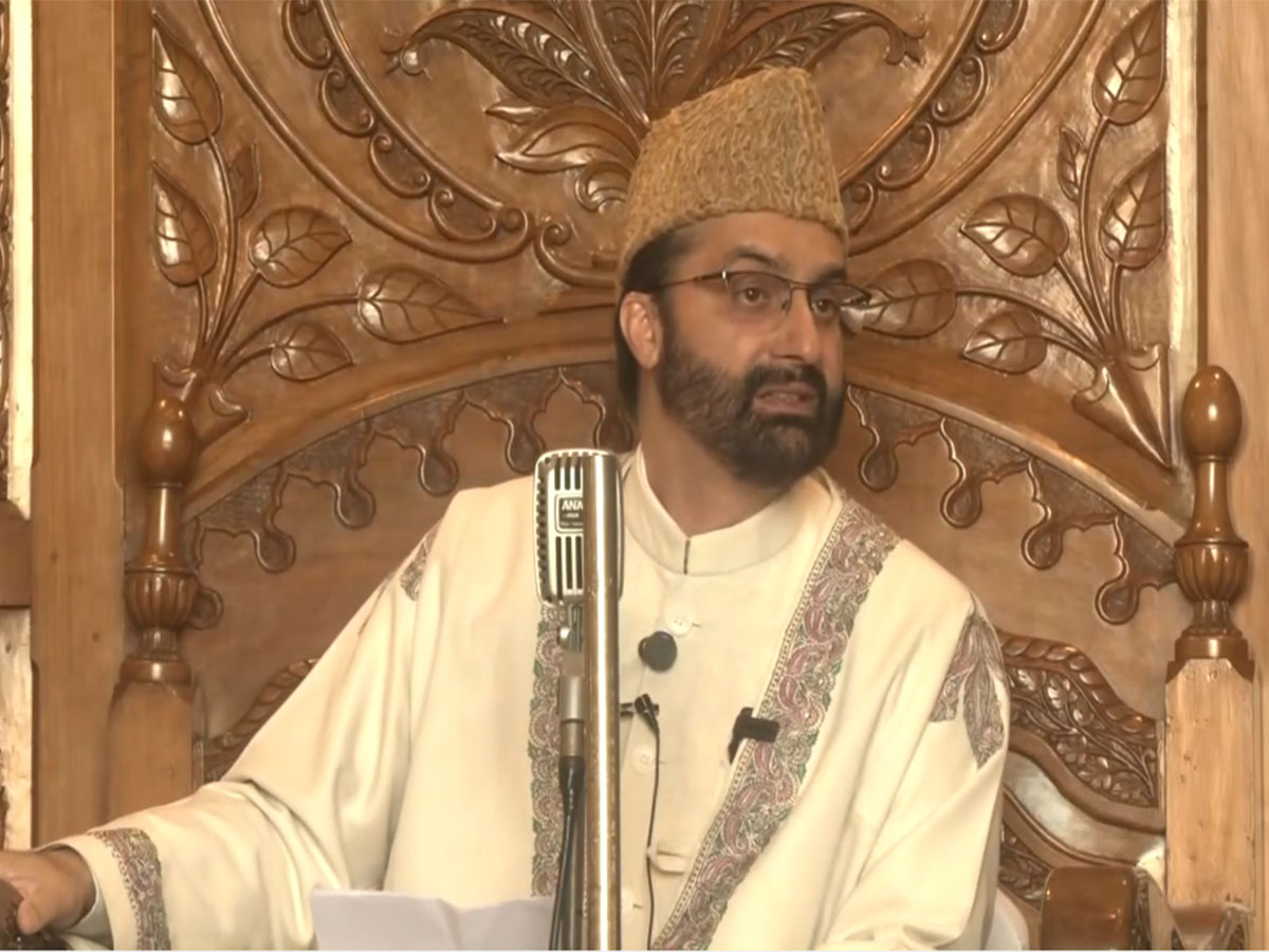 President of All Parties Hurriyat Conference Mirwaiz Umar Farooq. (Photo/ANI)