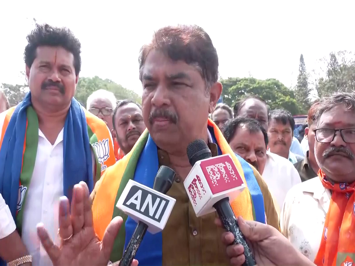 Karnataka LoP R Ashoka (File photo/ANI)