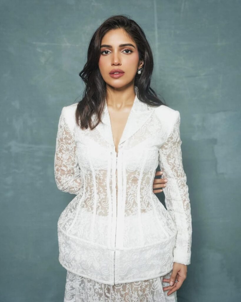 Bhumi Pednekar Recalls an Unforgettable Meeting With Shah Rukh Khan, Reveals Akshay Kumar’s Advice that’s been Memorable for her Over the Years