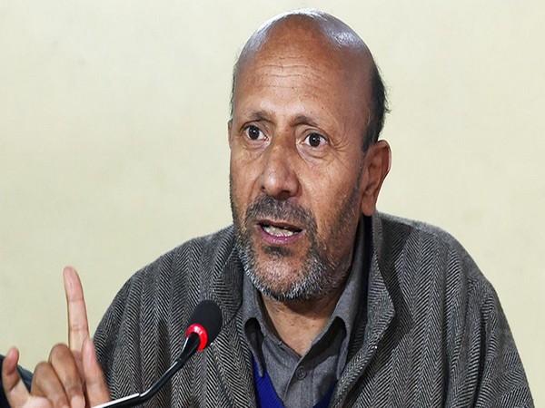 Terror funding case: Delhi HC issues notice to NIA on MP Engineer Rashid’s bail plea