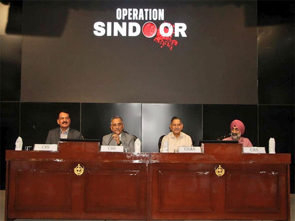Chief of Defence Staff General Anil Chauhan along with Chief of Army Staff General Upendra Dwivedi, Chief of Navy Staff Admiral Dinesh K Tripathi and Air chief Marshal AP Singh (Photo/X@HQ_IDS_India)