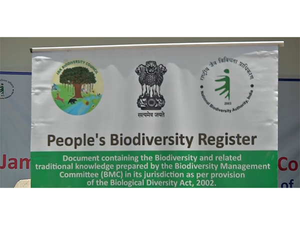 Authorities celebrate International Biodiversity Day with students in Srinagar (Photo/ANI)