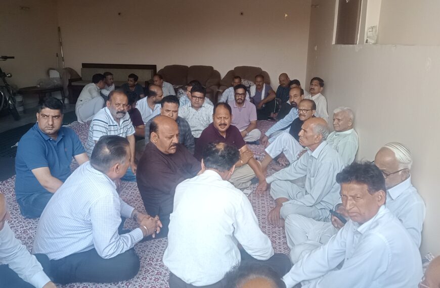 Dy CM condoles demise of Dr. Raj Kumar Thapa