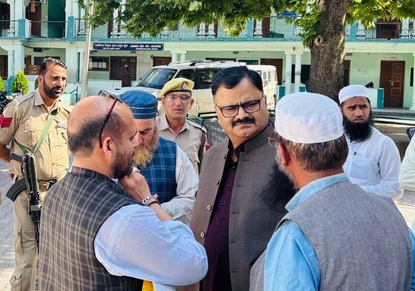 Jal Shakti Minister visits Ul Uloom, assesses damages