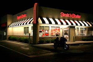 Steak ‘n Shake Open On july 4