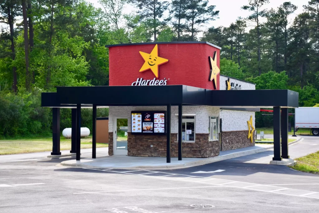 Is Hardee’s Open On 4th Of July