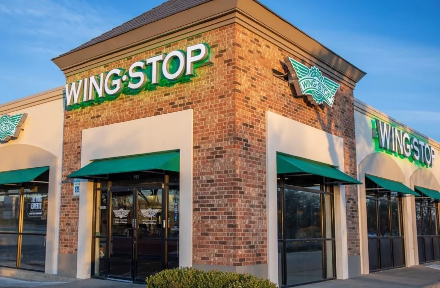 Is Wingstop Open On Thanksgiving?