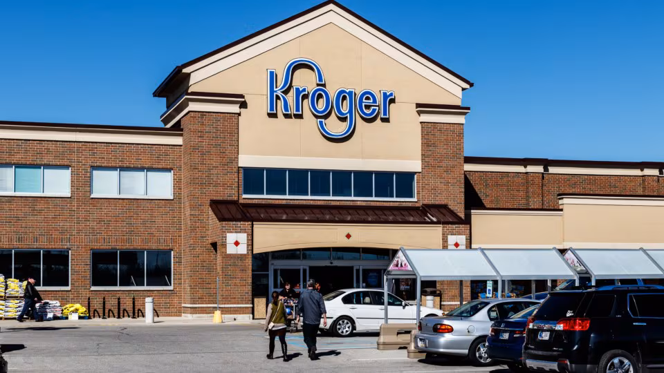 is kroger open july 4
