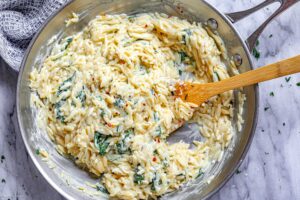 Baked Orzo With Spinach And Mozzarella Cheese Recipe