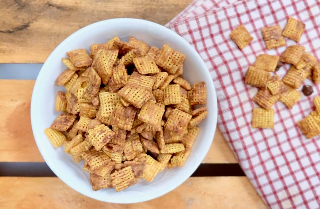 Refreshing Peanut Butter Chex Mix Recipe