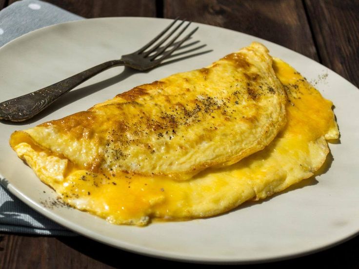 How To Recreate The Classic Omelette Du Fromage Recipe At Home?